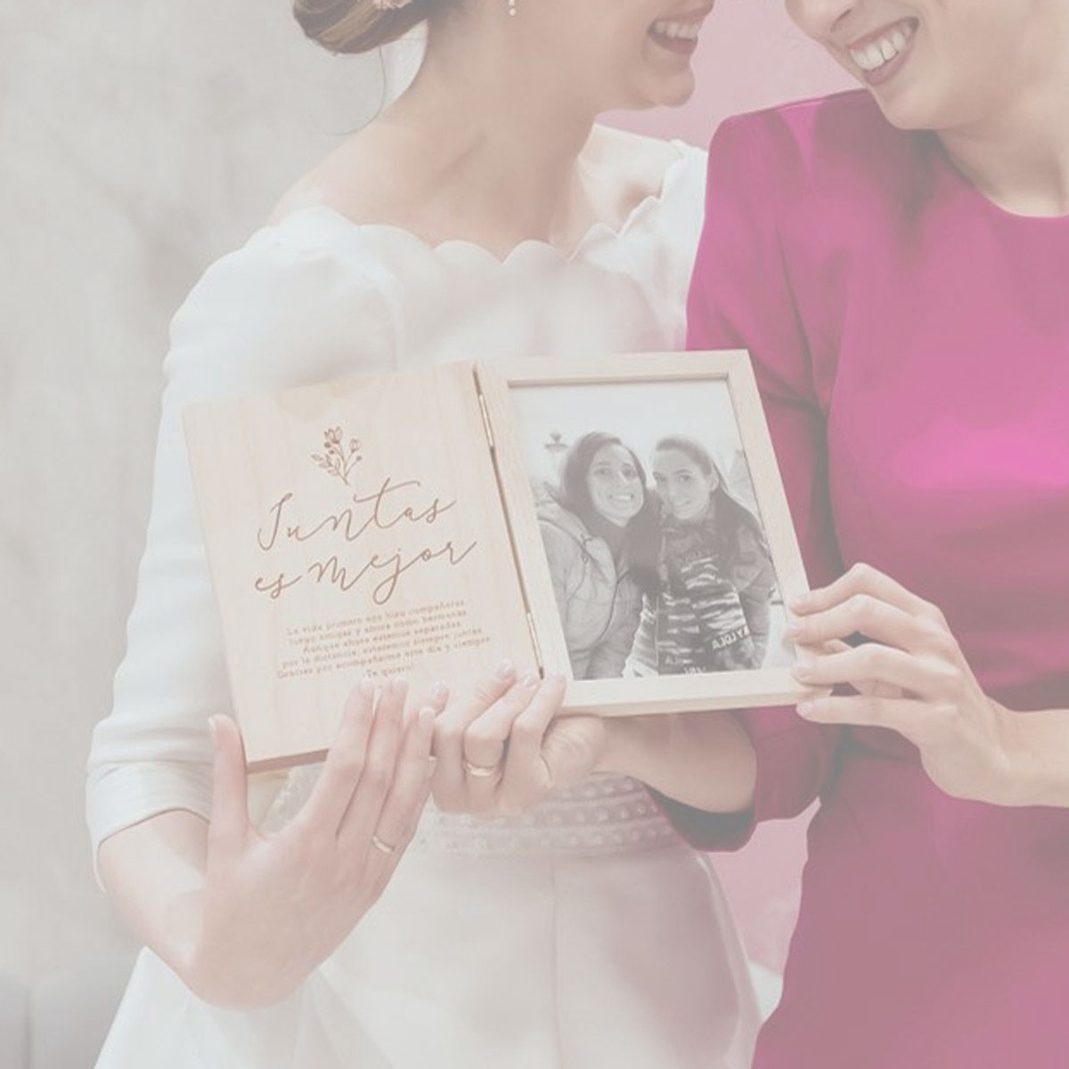 Idees de regals personalitzats per a sorprendre a les dames d'honor el dia del casament